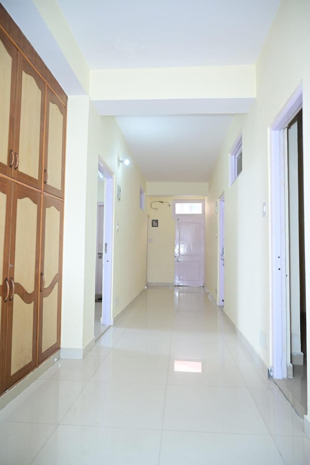 Krishna B&B Near Mall Road Shimla Dış mekan fotoğraf